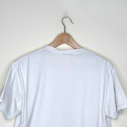 pizza pizza 'pizza chain' graphic tee - size medium