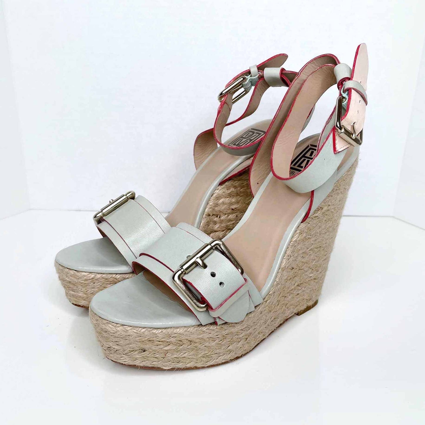 pour la victoire jaclyn wedge espadrilles sandals - size 8