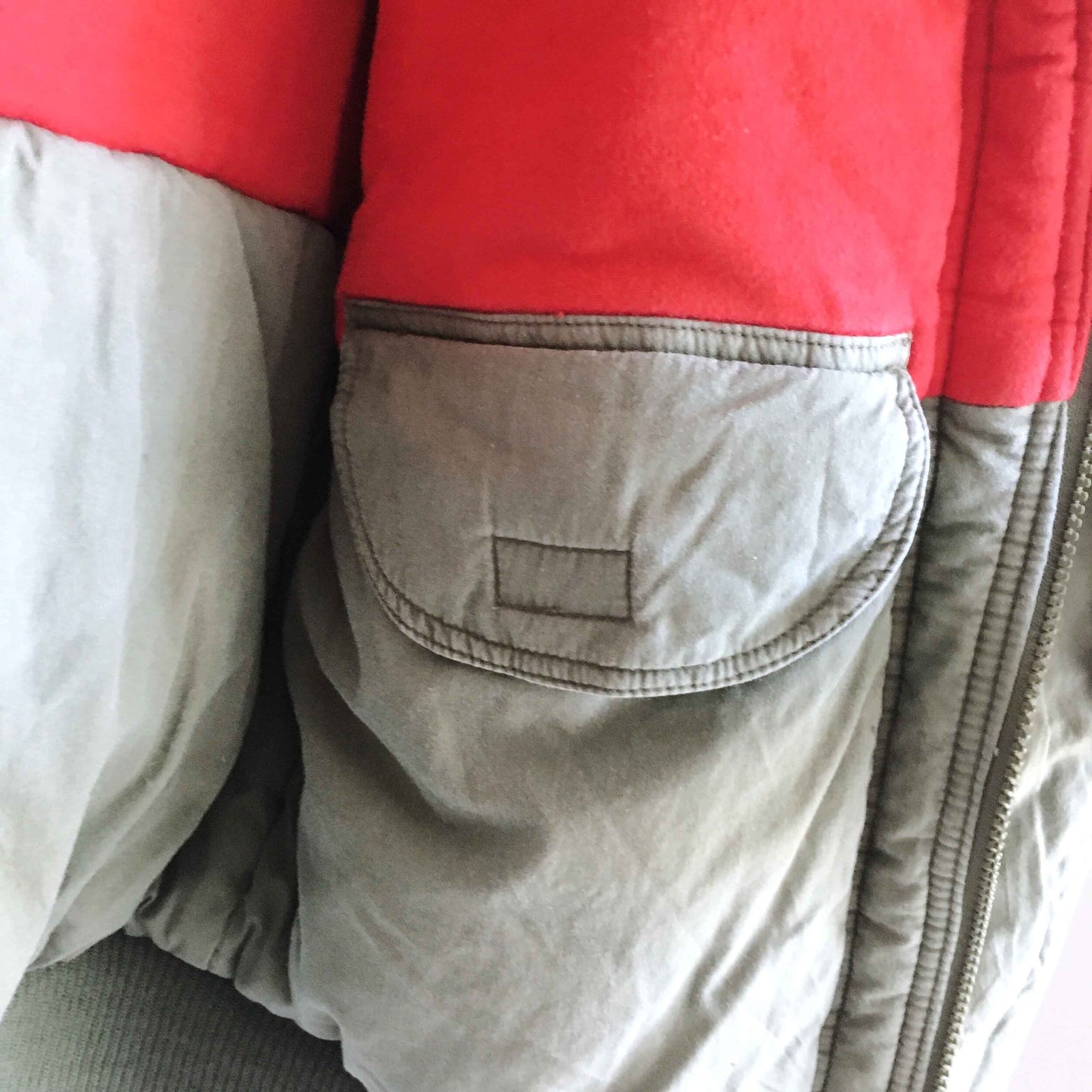 Vintage Ports 1961 Puffer Bomber Jacket - size Large