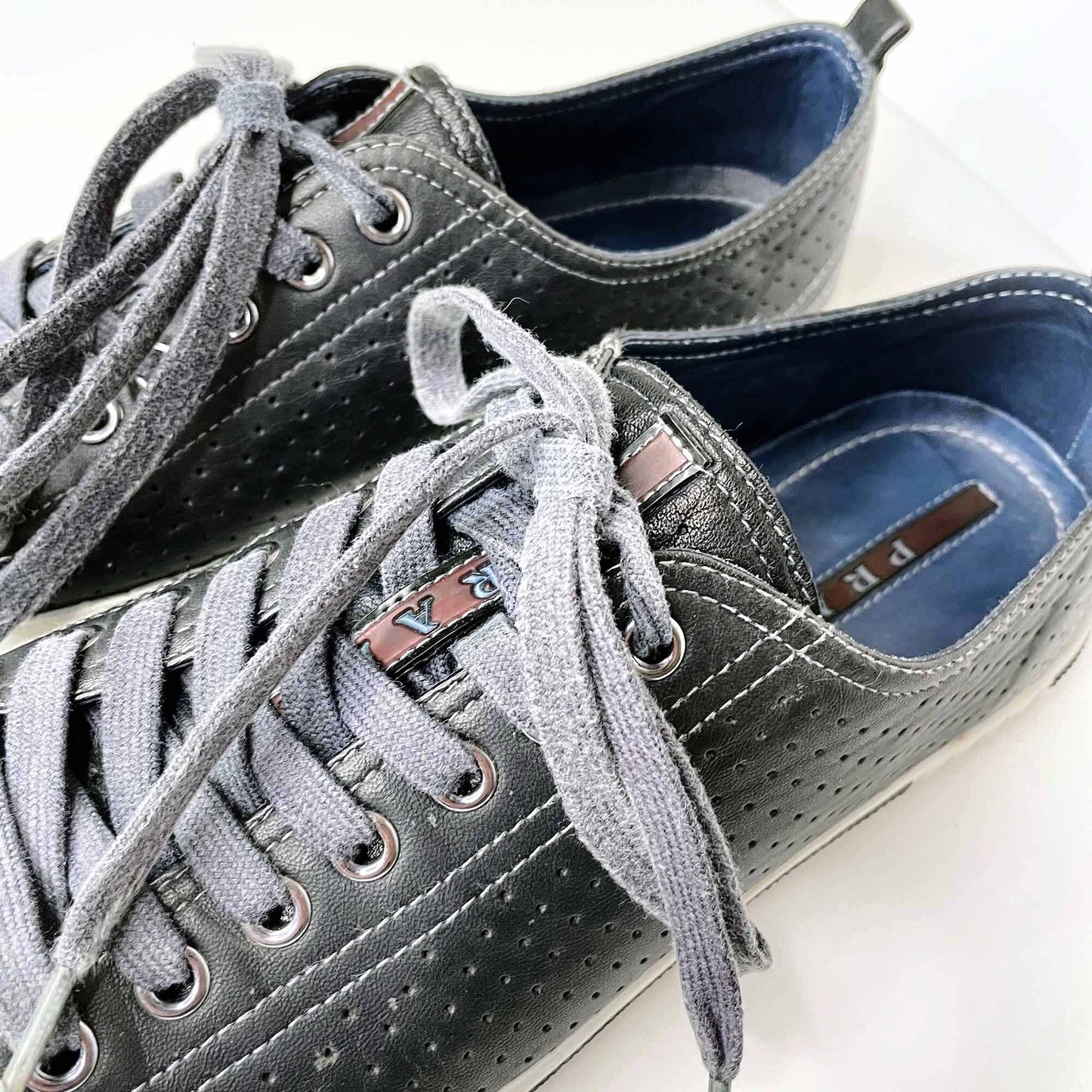prada men's blue leather low profile sneaker - size 8