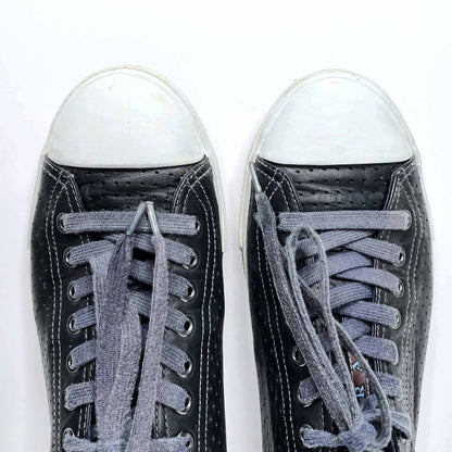 prada men's blue leather low profile sneaker - size 8