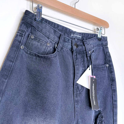 nwt prettylittlething extreme wash ripped turn up mom jeans - size 4