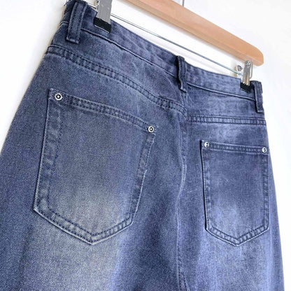 nwt prettylittlething extreme wash ripped turn up mom jeans - size 4