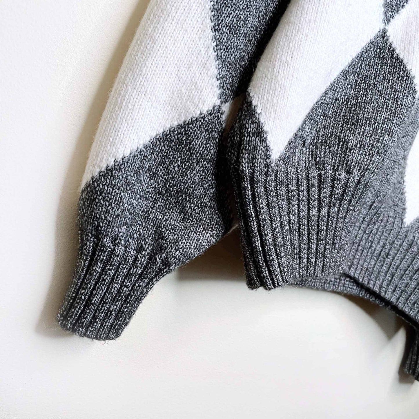pringle of scotland x h&m diamond argyle wool-blend sweater - size large