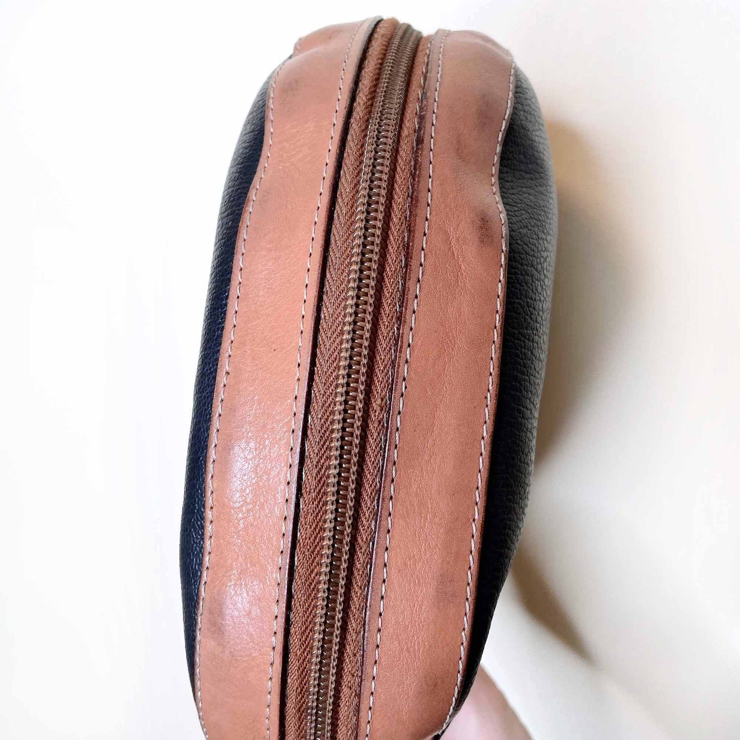 vintage i sante leather reversible cross body purse