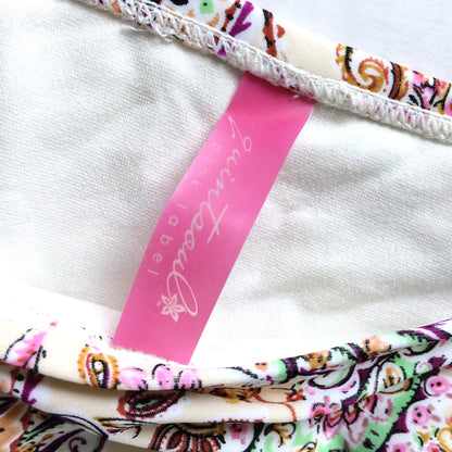 quintsoul paisley bikini bottom - size small