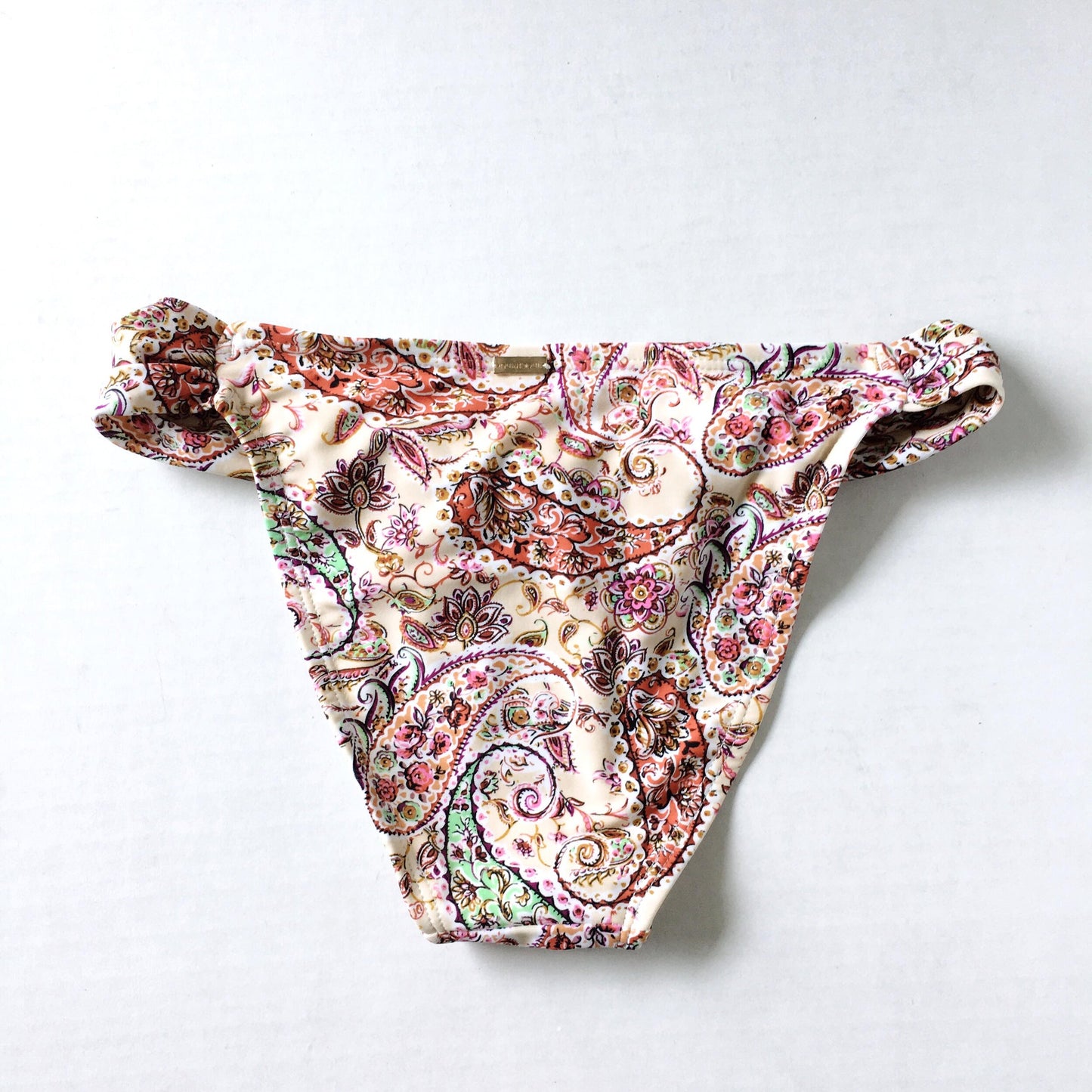 quintsoul paisley bikini bottom - size small
