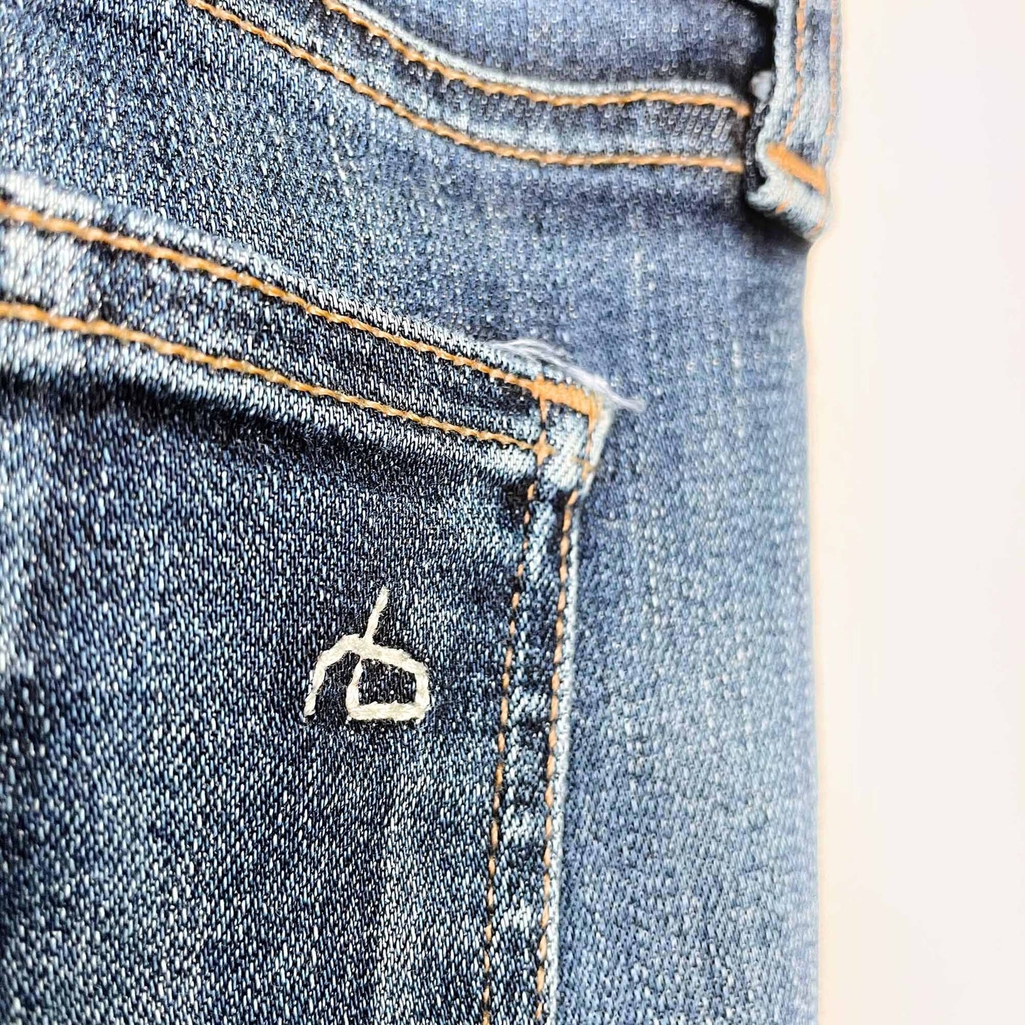 rag & bone skinny jeans in kensington wash - size 26