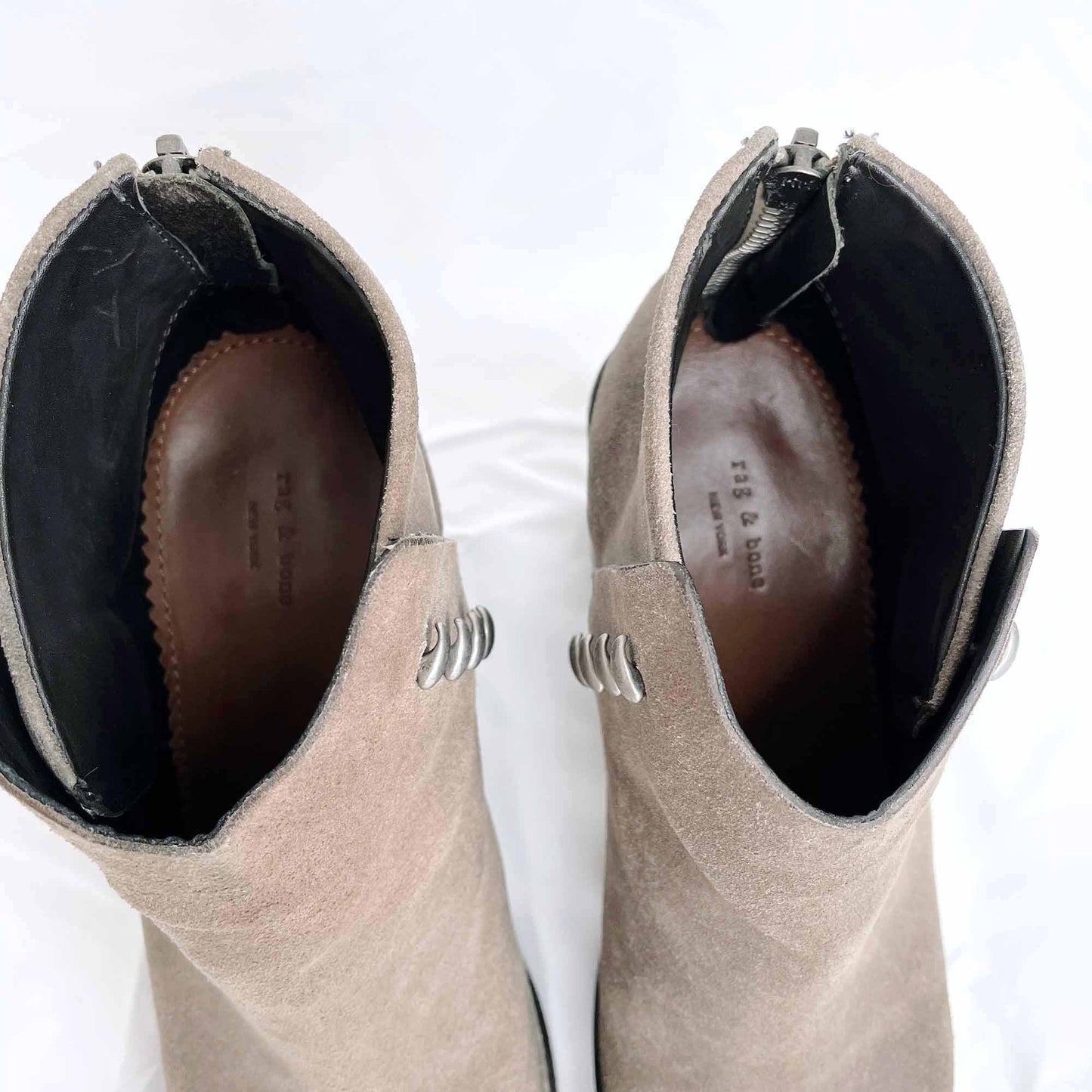 rag & bone alwyn studded heeled suede bootie - size 38.5