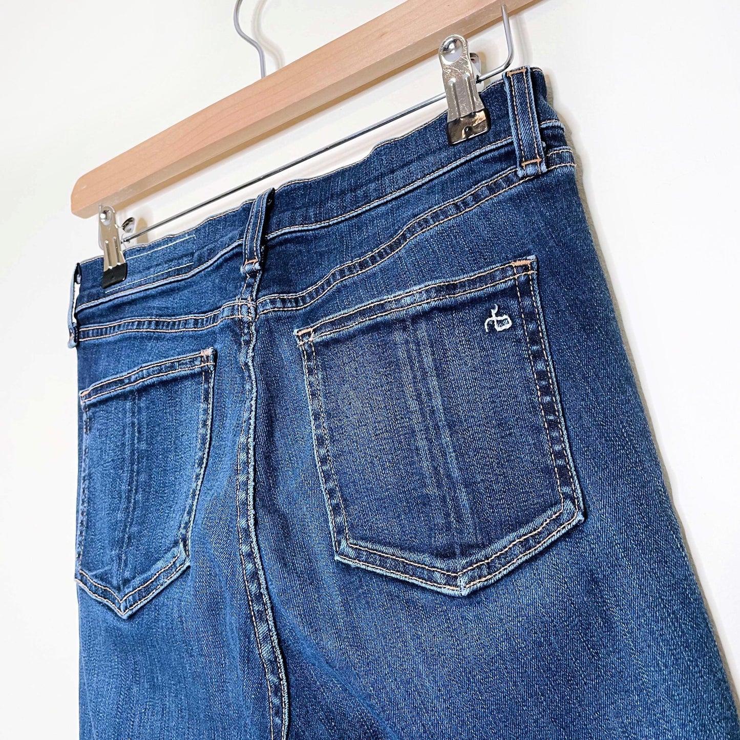 rag & bone 10" capri jeans in stanwix - size 27