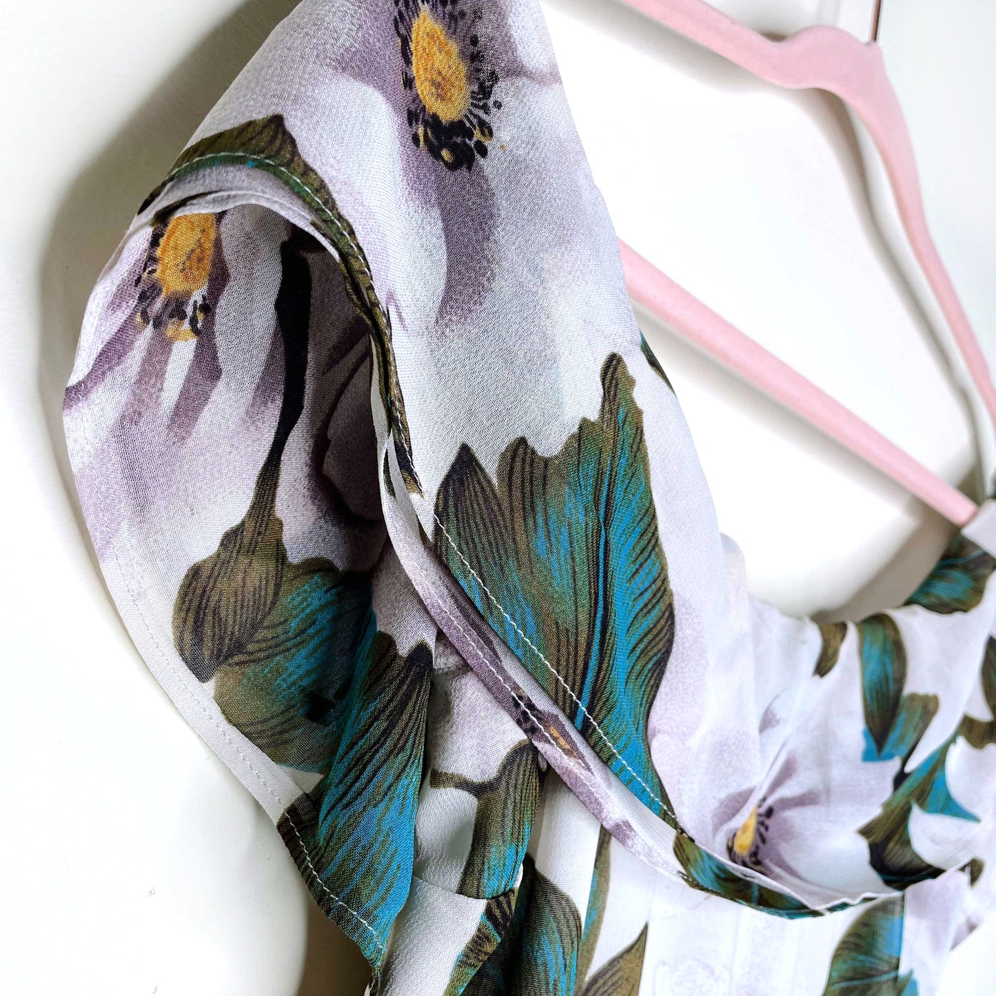 reformation off-shoulder white floral midi dress - size 4