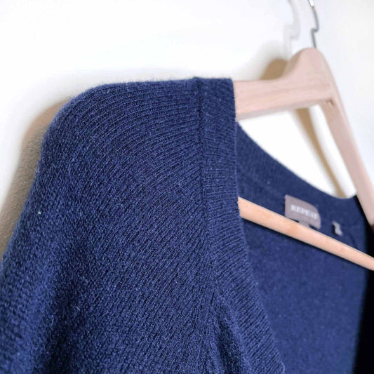 repeat wool-cashmere oversized v-neck sweater - size medium
