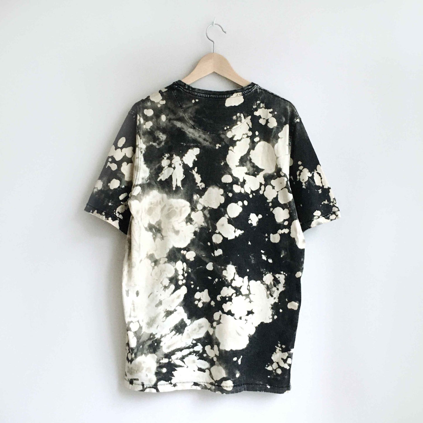 Rockets casino graphic bleach tie dye tee - size Medium