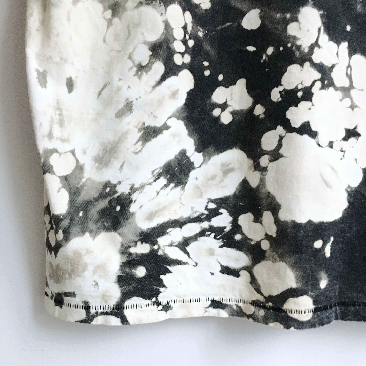 Rockets casino graphic bleach tie dye tee - size Medium