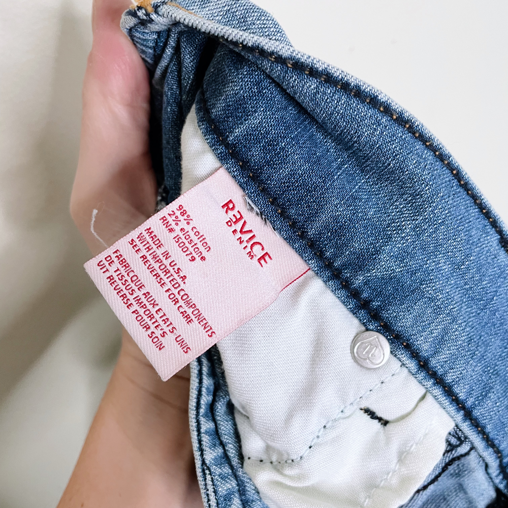 nwot revice true romance heart butt high waist flare leg jeans - size 29