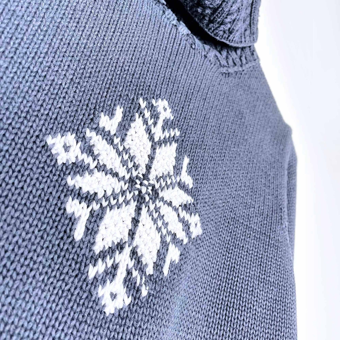 lauren ralph lauren hand-knit snowflake turtleneck - size small