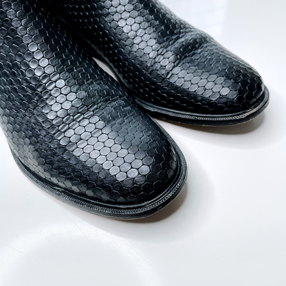 robert clergerie black textured chelsea boots - size 37