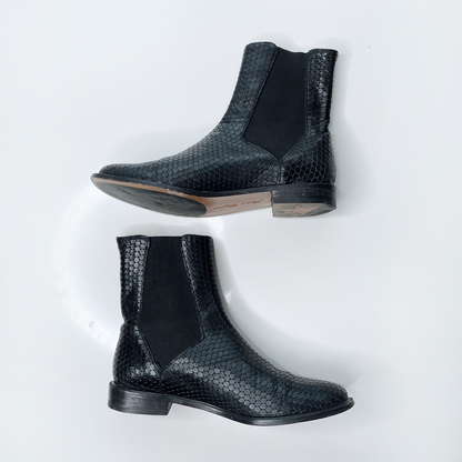 robert clergerie black textured chelsea boots - size 37
