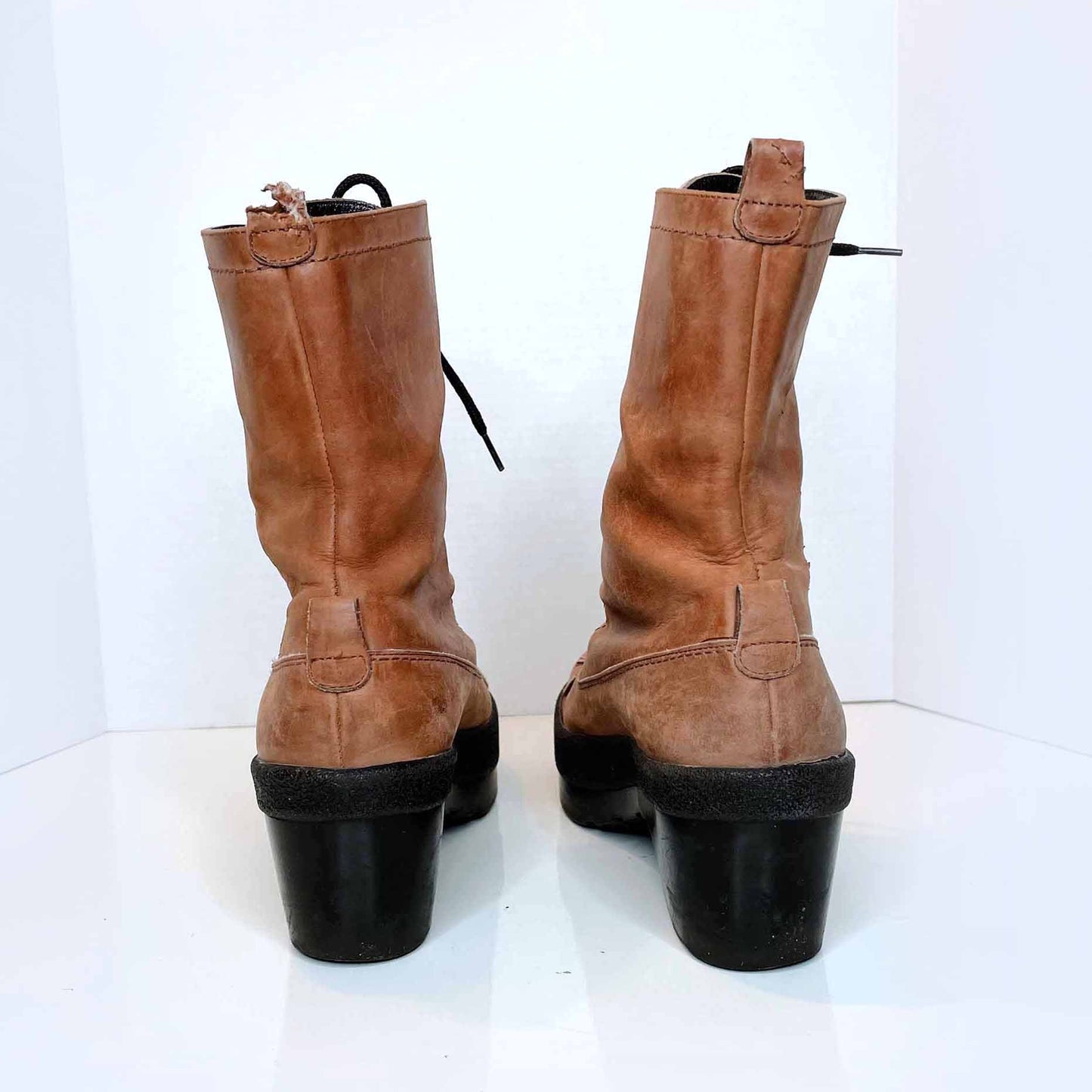 robert clergerie leather platform lace-up winter boots - size 9