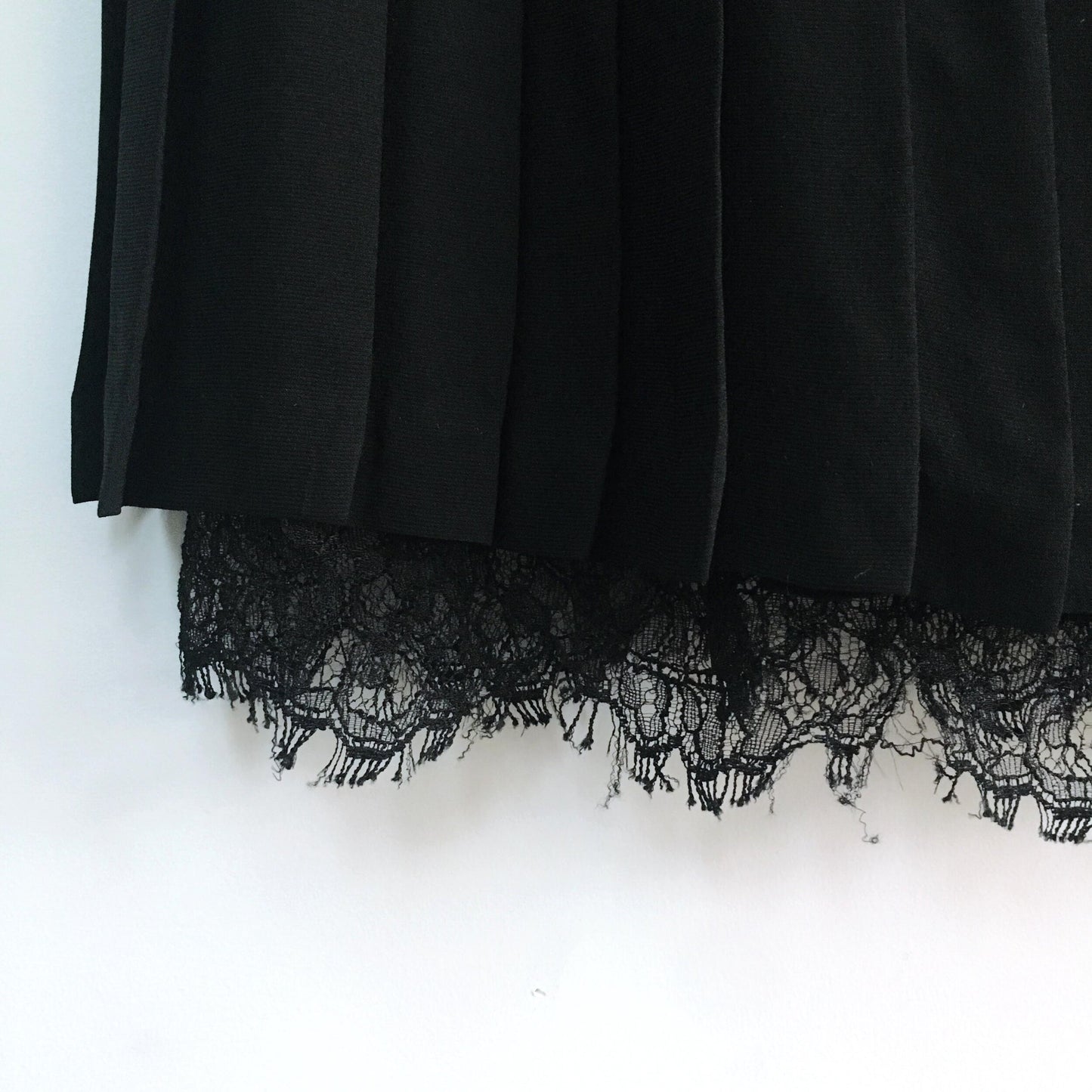 Robert Rodriguez Pleated Silk Skirt - size 6