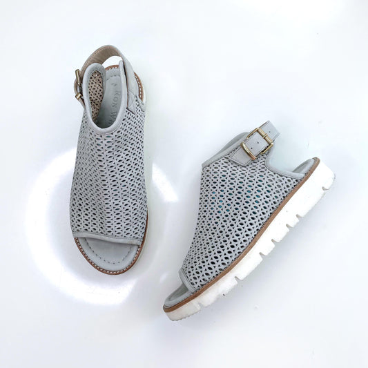 ron white perforated leather peep toe slingback sandals - size 37.5