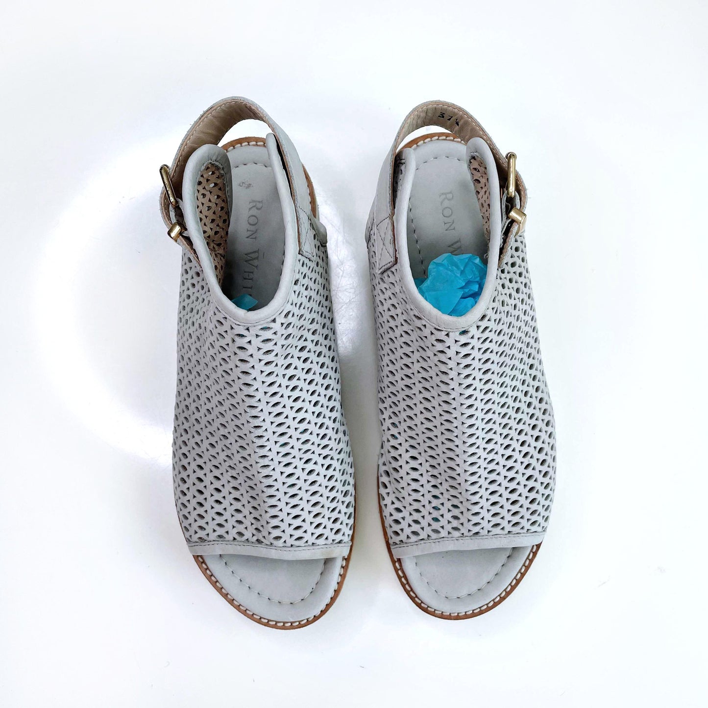 ron white perforated leather peep toe slingback sandals - size 37.5