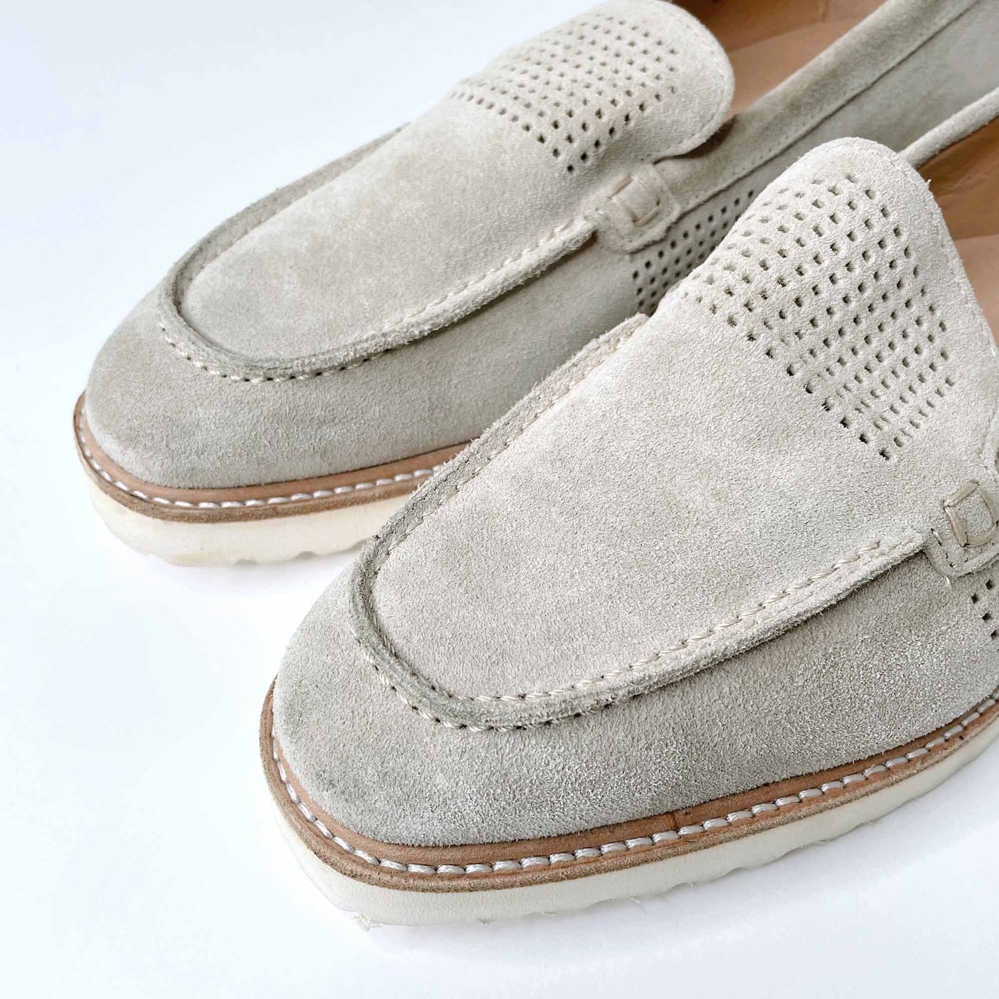 nwt ron white cashmere suede wazzy driving loafer - size 40