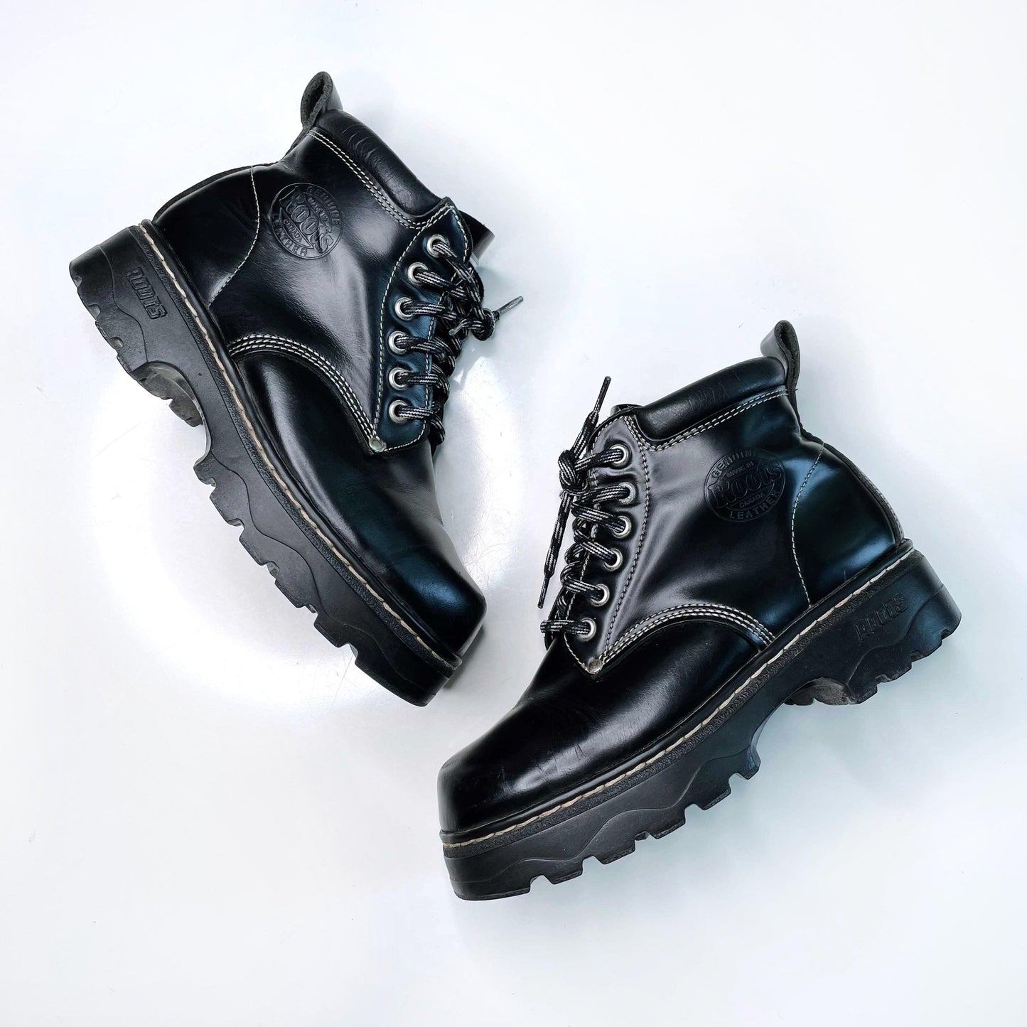 vintage roots tuff 90's lace-up hiking boots - size 7/7.5