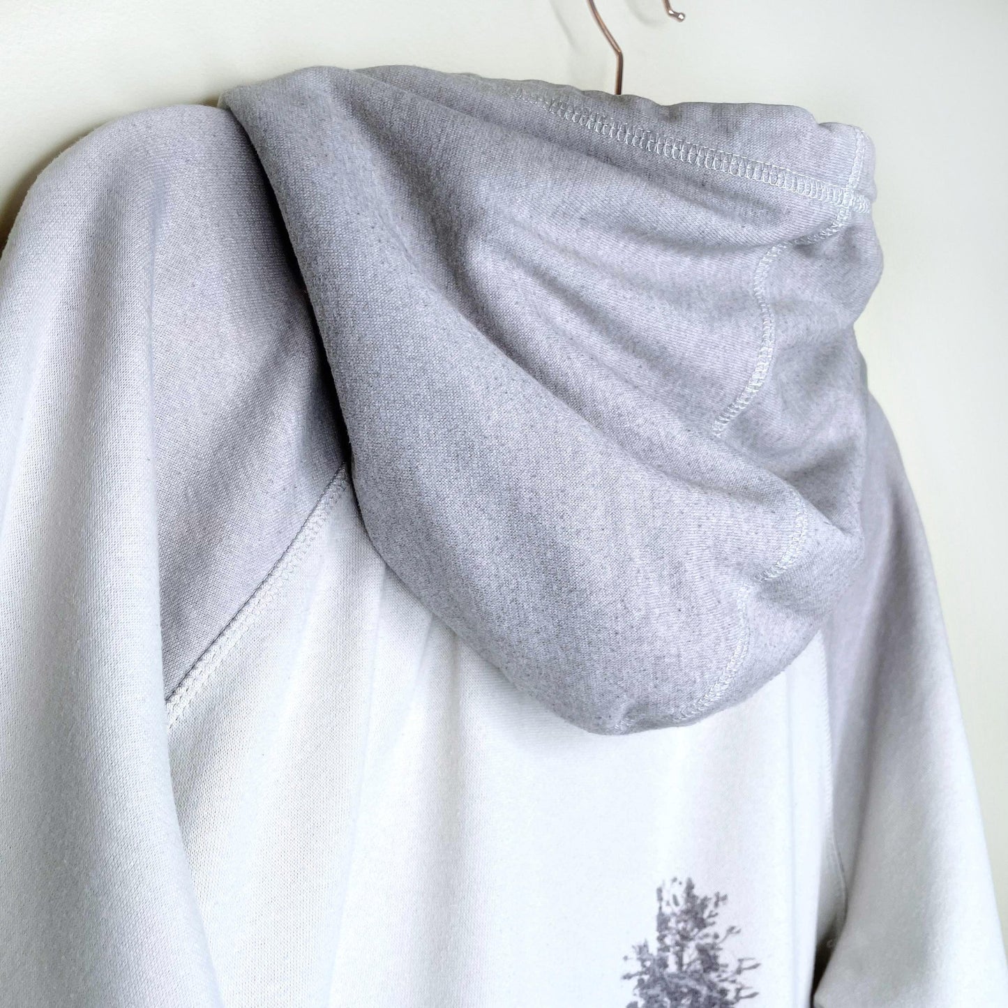 roots sublimated winter forest hoodie - size small