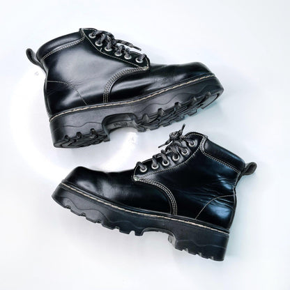 vintage roots tuff 90's lace-up hiking boots - size 7/7.5