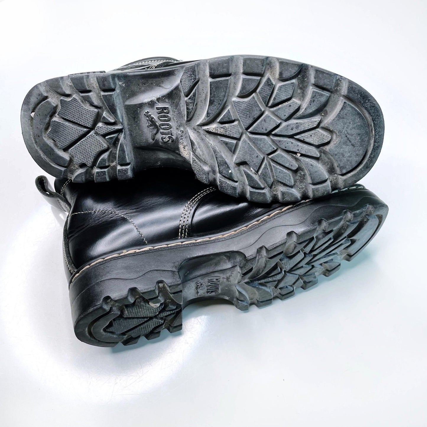 vintage roots tuff 90's lace-up hiking boots - size 7/7.5