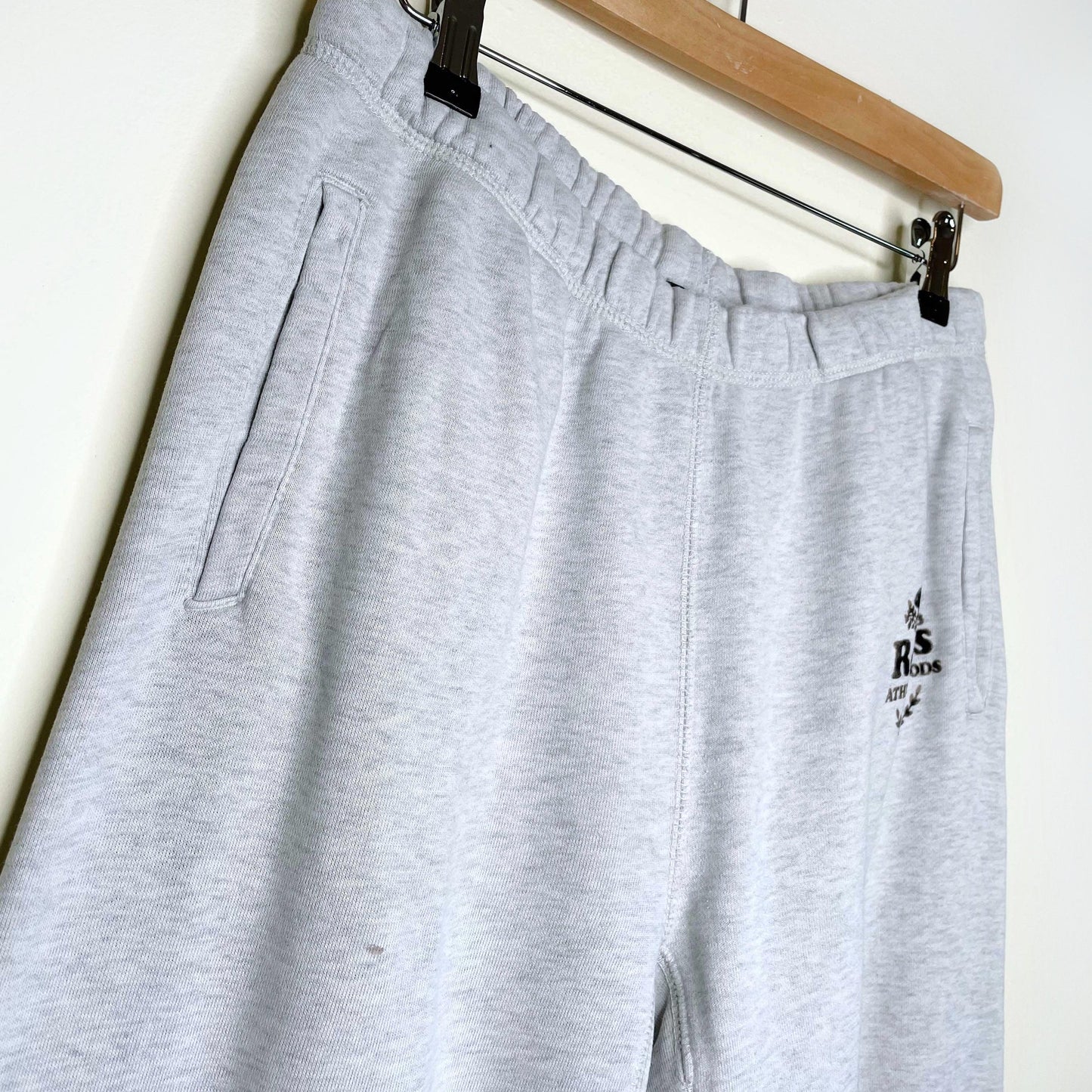 roots original classic grey sweatpants - size medium