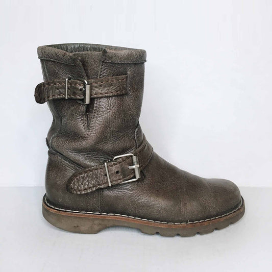 Roots leather buckle mid boot - size 6.5