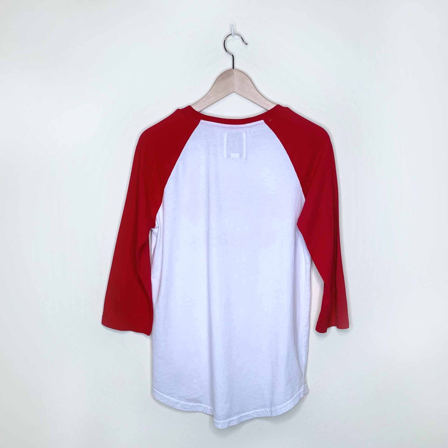 roots canada red and white baseball tee - size small