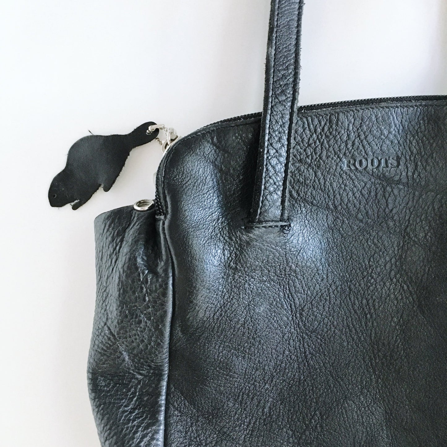 Roots Black Leather Accordion Shoulder Purse