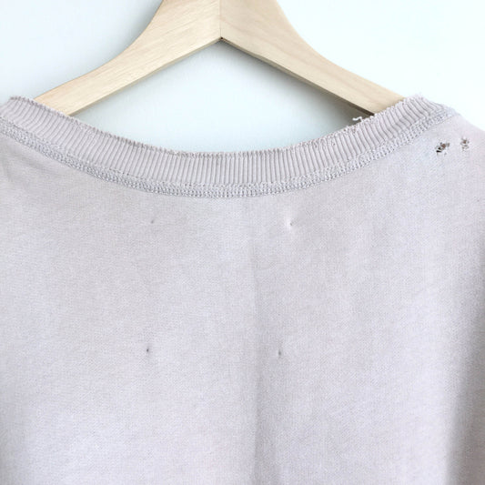 Ruehl no.925 deep v sweatshirt - size Medium