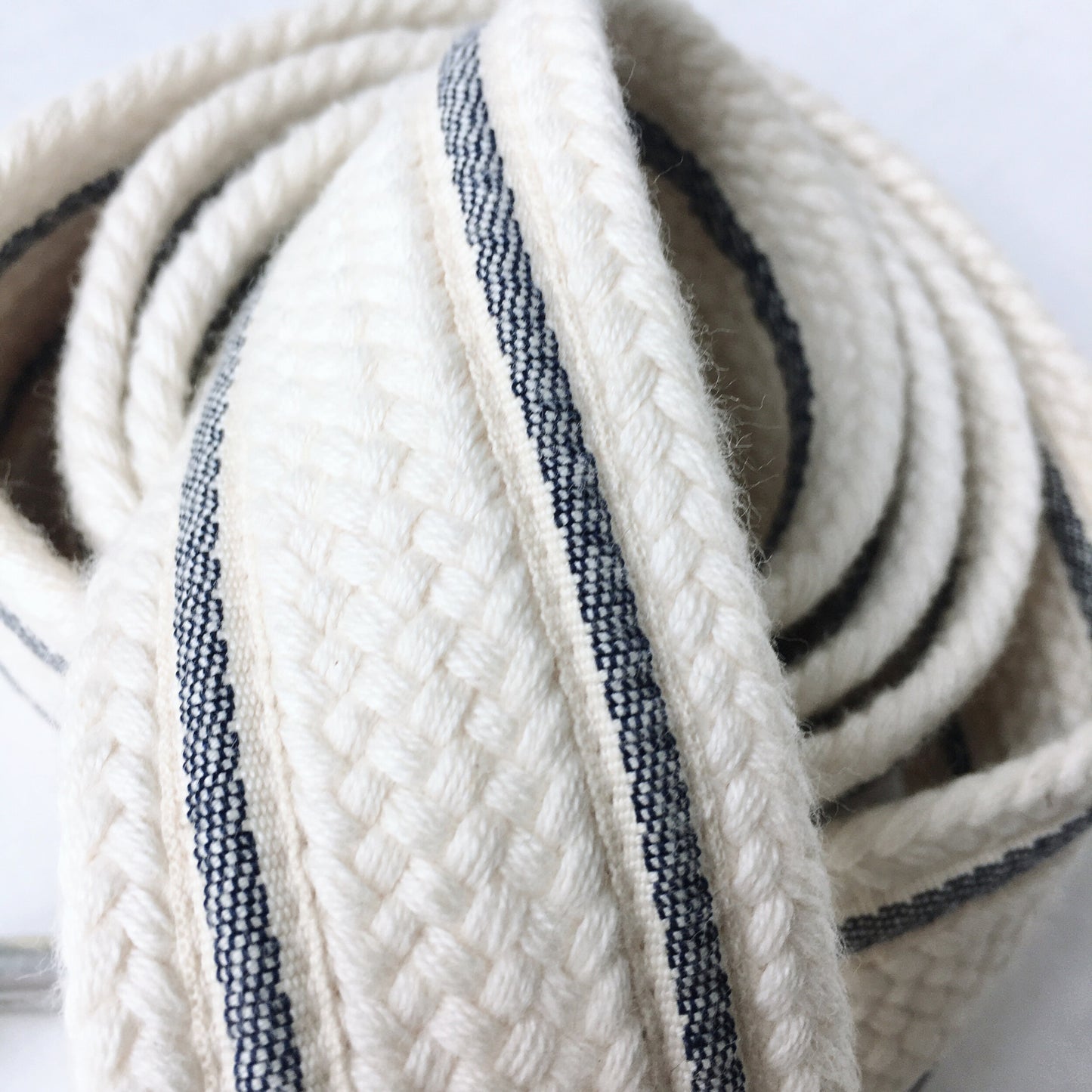 Ruehl no. 925 woven belt - size 28/29/30