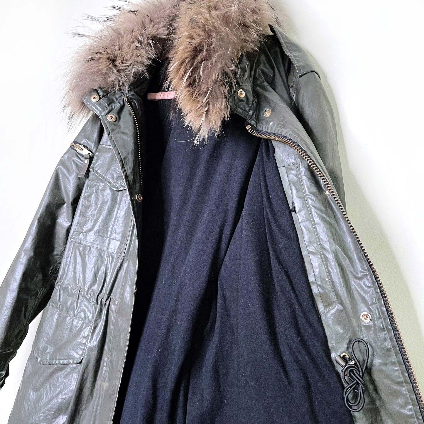SAM. hudson waxed cotton anorak parka with fur hood - size large