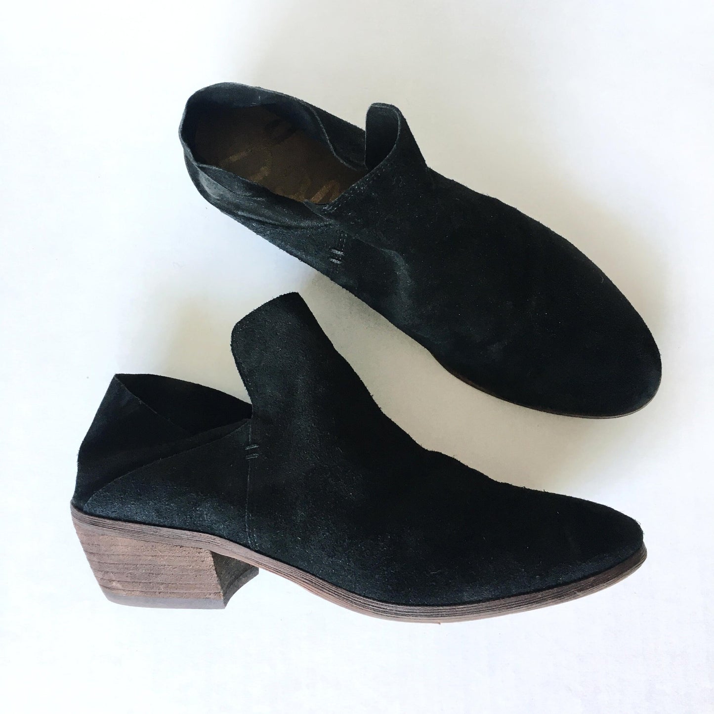 Sam Edelman black suede bootie - size 8.5