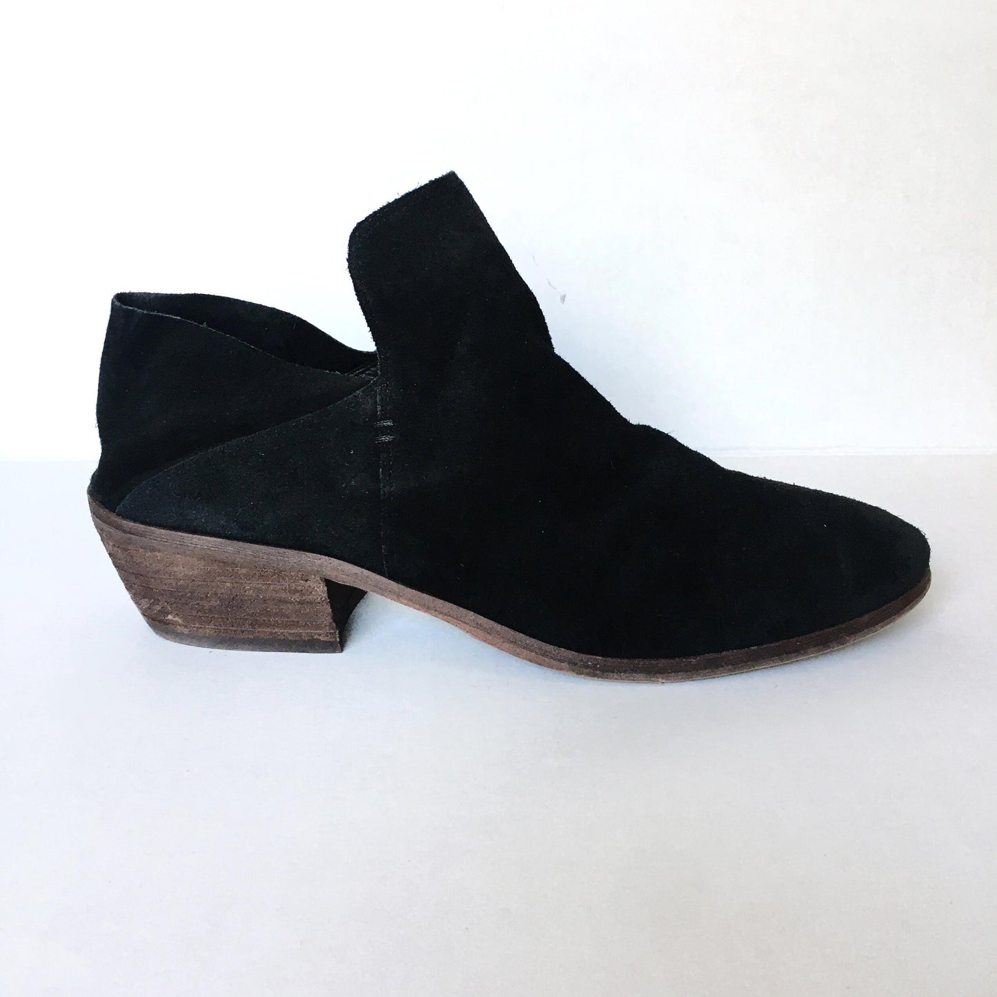 Sam Edelman black suede bootie - size 8.5