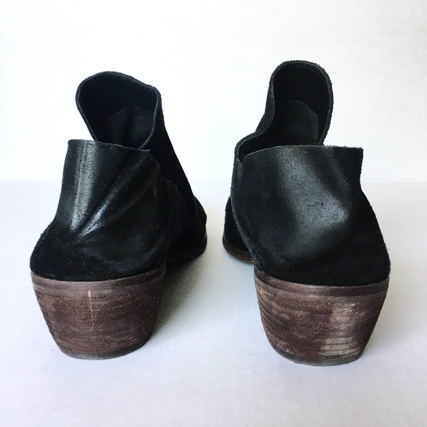 Sam Edelman black suede bootie - size 8.5
