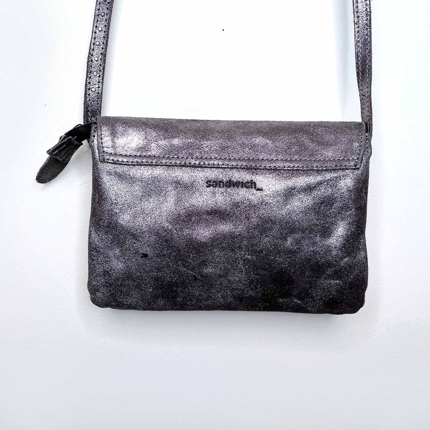 sandwich metallic leather crossbody