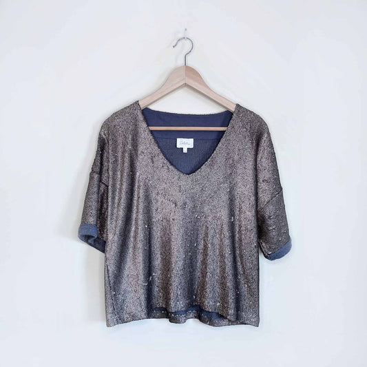 deletta gold sequin boxy v-neck sweatshirt tee - size small