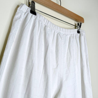 natori white cotton embroidered pajama set - size large