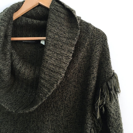 Seven Sisters Fringe Turtleneck - size Medium