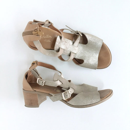 Seychelles gold strappy leather sandal - size 7