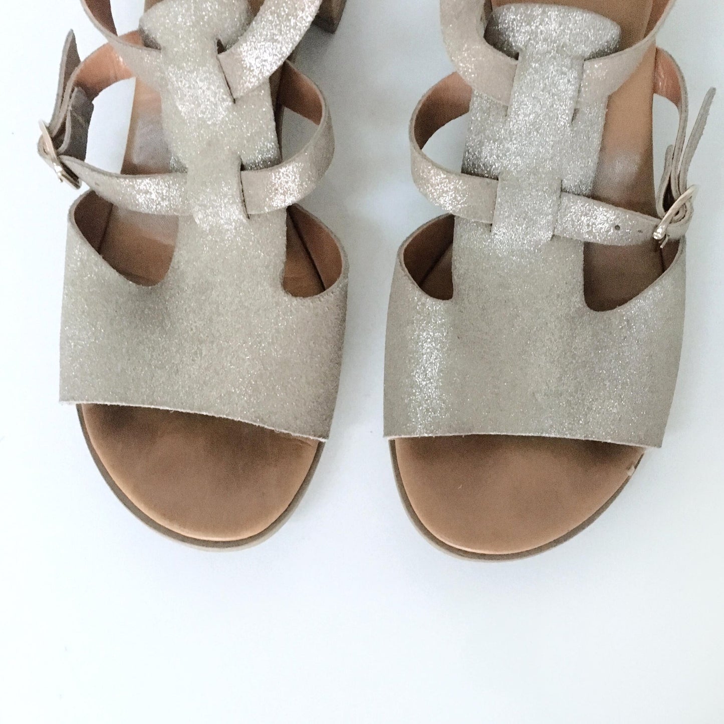 Seychelles gold strappy leather sandal - size 7