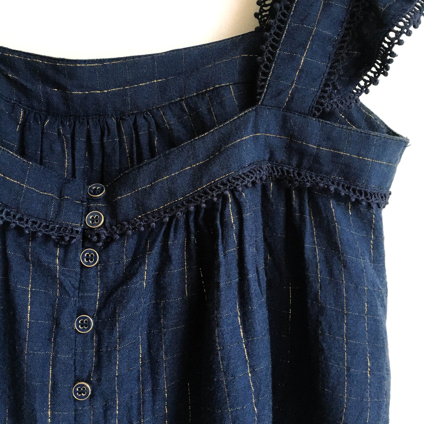 sézane button back romantic blouse - size 34