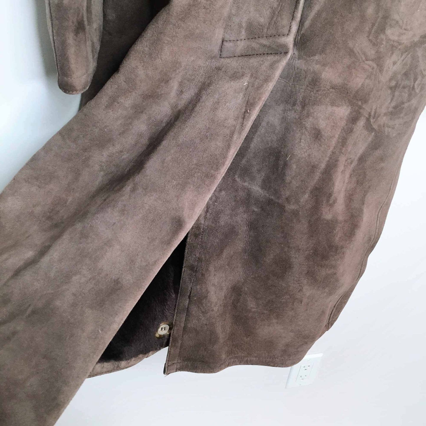 Long sheepskin jacket with fur collar - size Medium