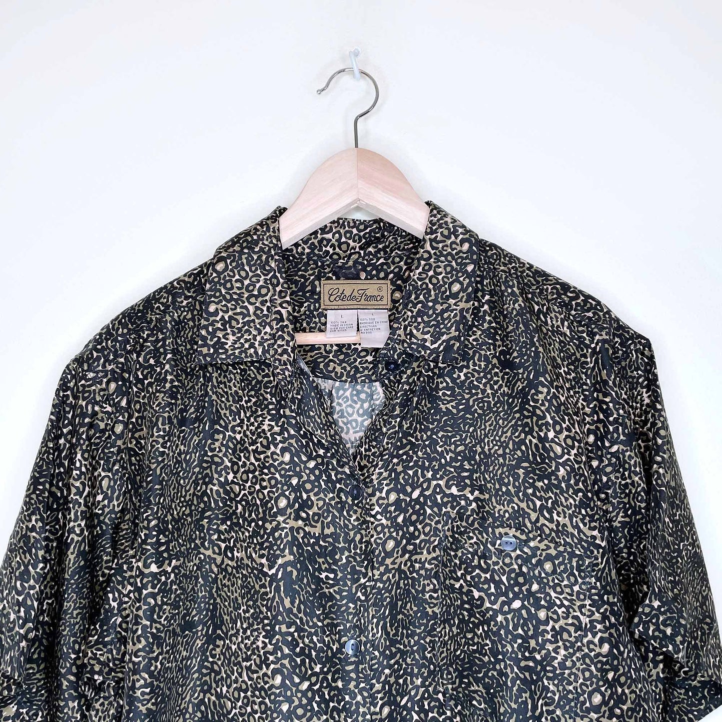 cote de france animal print silk button down short sleeve shirt - size large